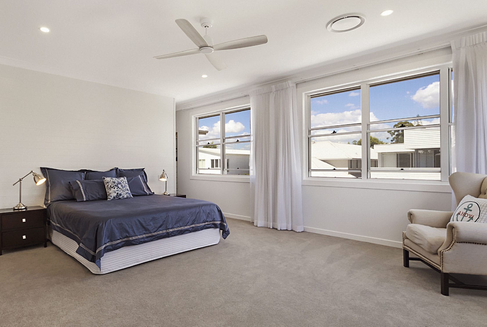 White Aluminium Double Hung Windows in the bedroom