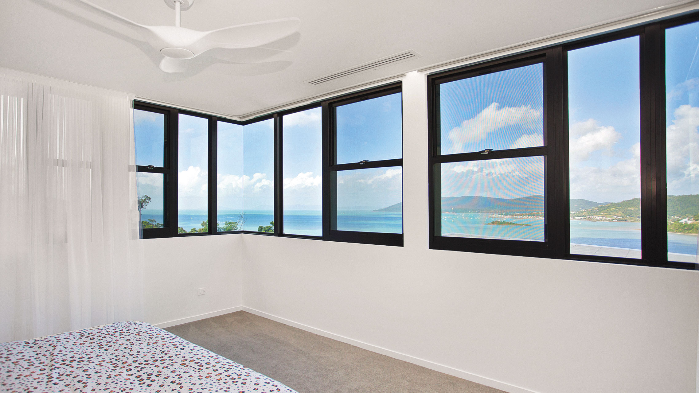 Black Double Hung and Fixed Windows in an ensuite