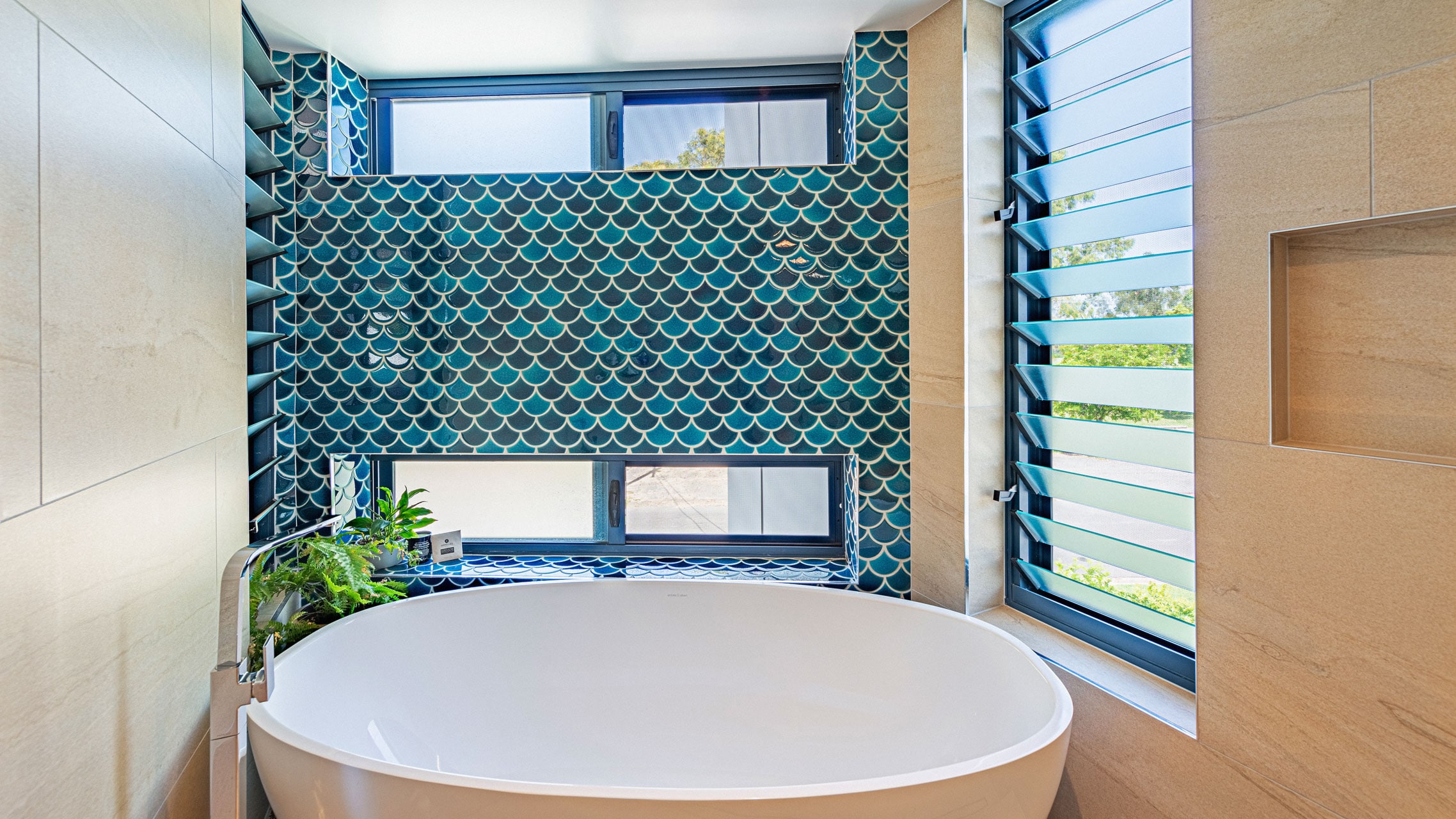 Affordable, Quality Louvre Windows Bradnam's Windows & Doors