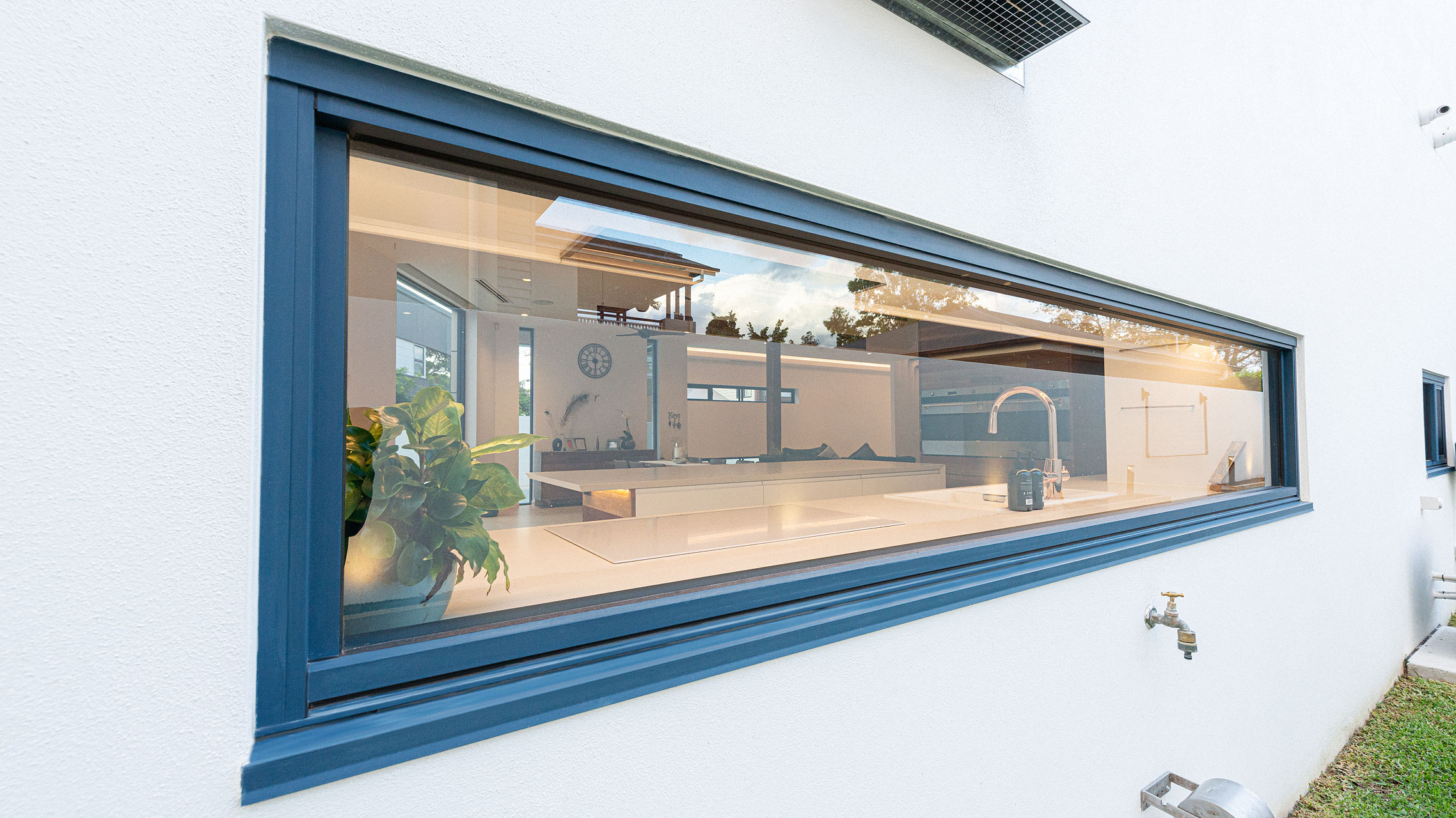 Blue Aluminium Fixed Window