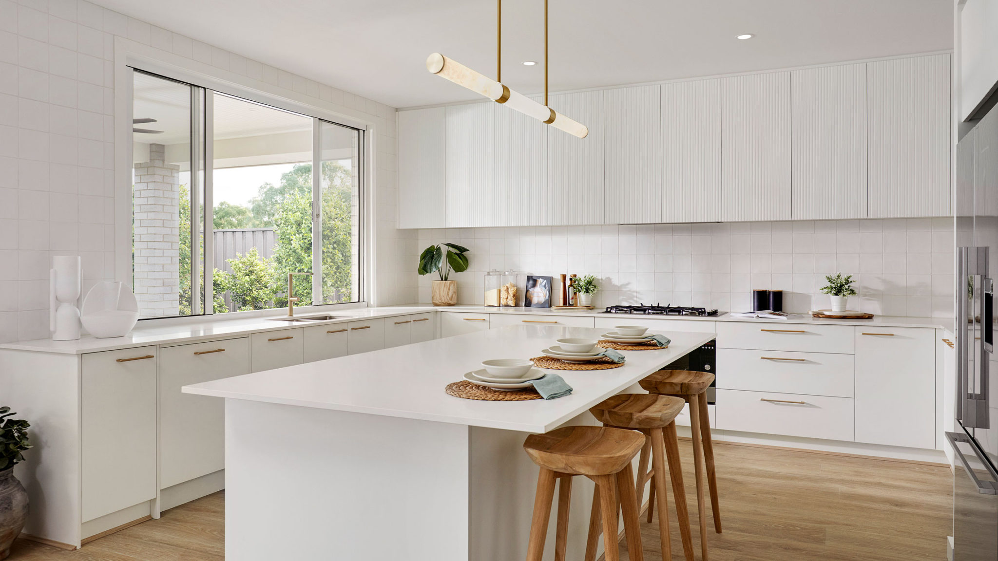 How To Choose Kitchen Windows | Bradnam's Windows & Doors