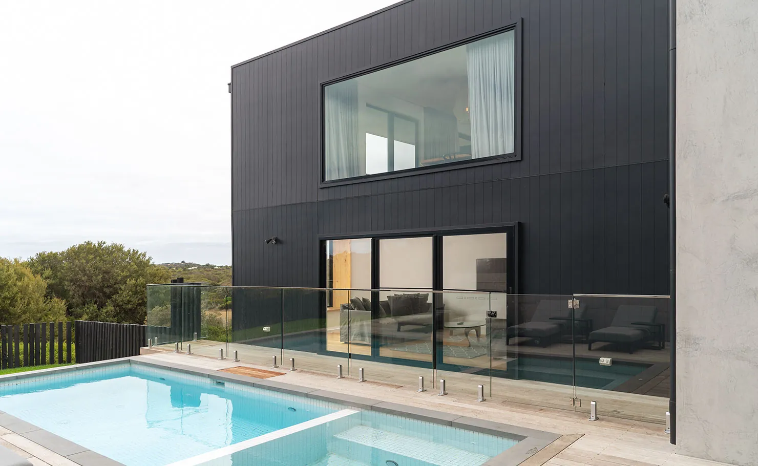 Large Aluminium Fixed Window and Aluminium Sliding Door
