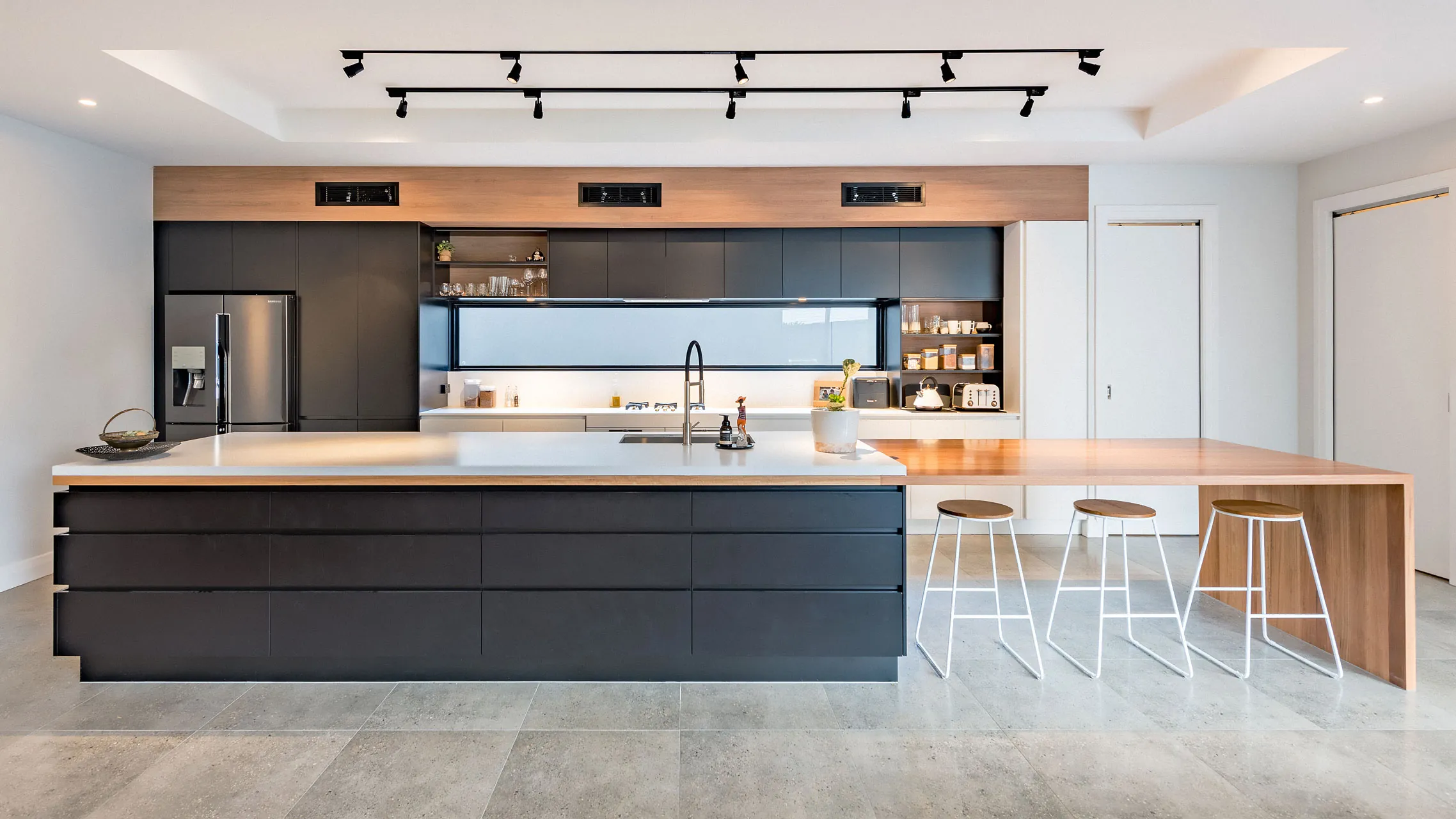 Modern kitchen