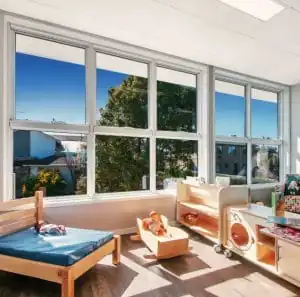 5-white-aluminium-awning-windows