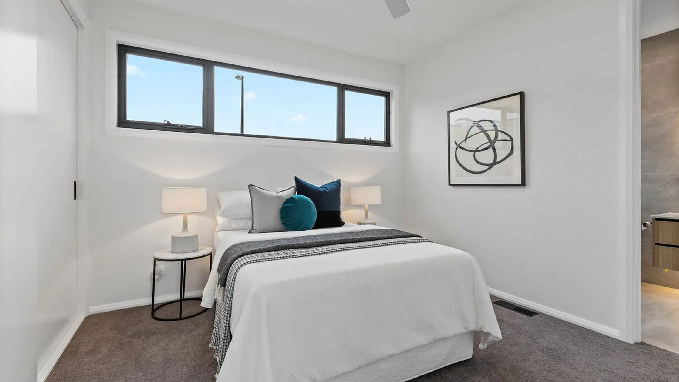 Bedroom with ensuite