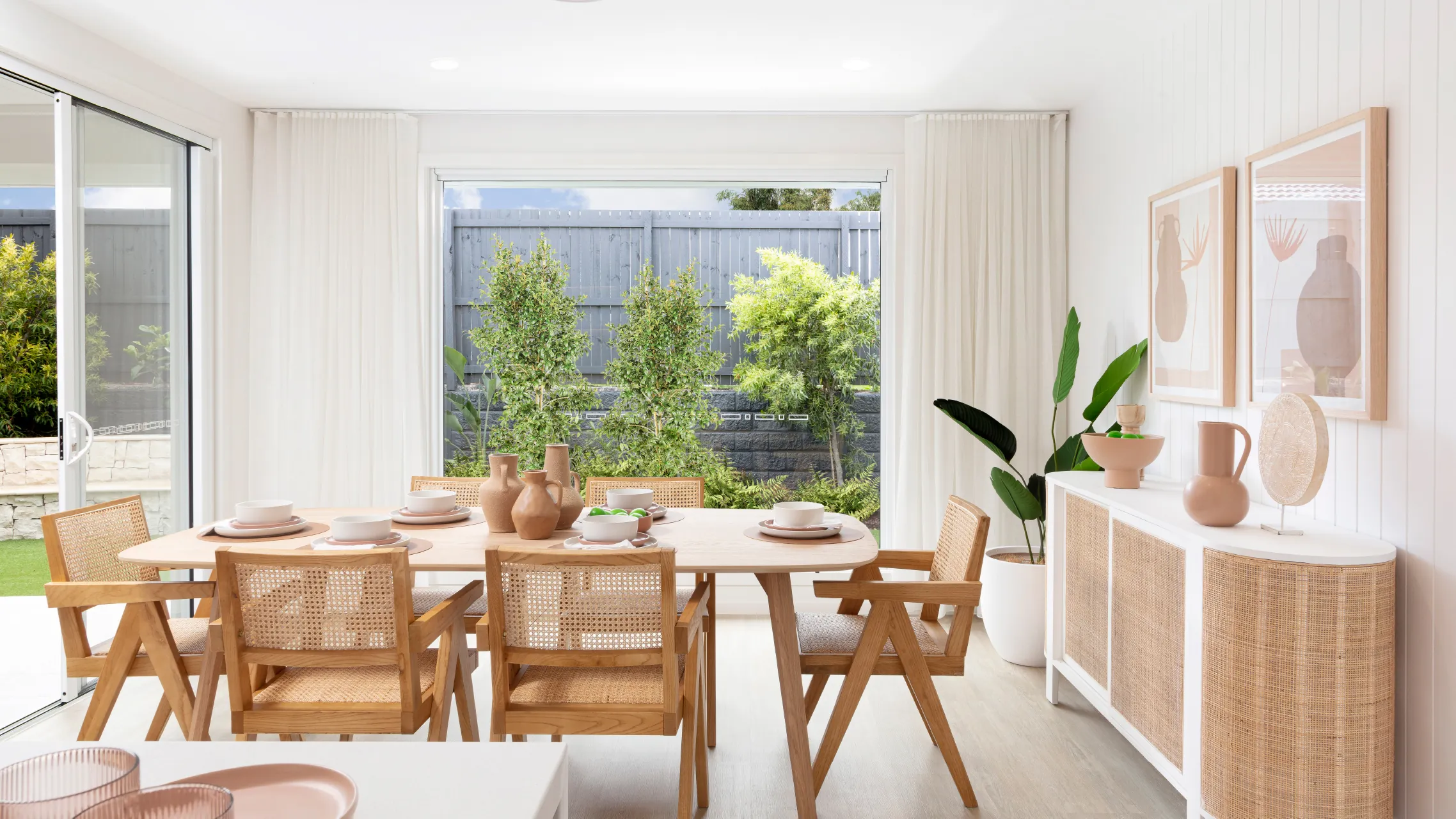 Large Aluminium Fixed Window in dining room